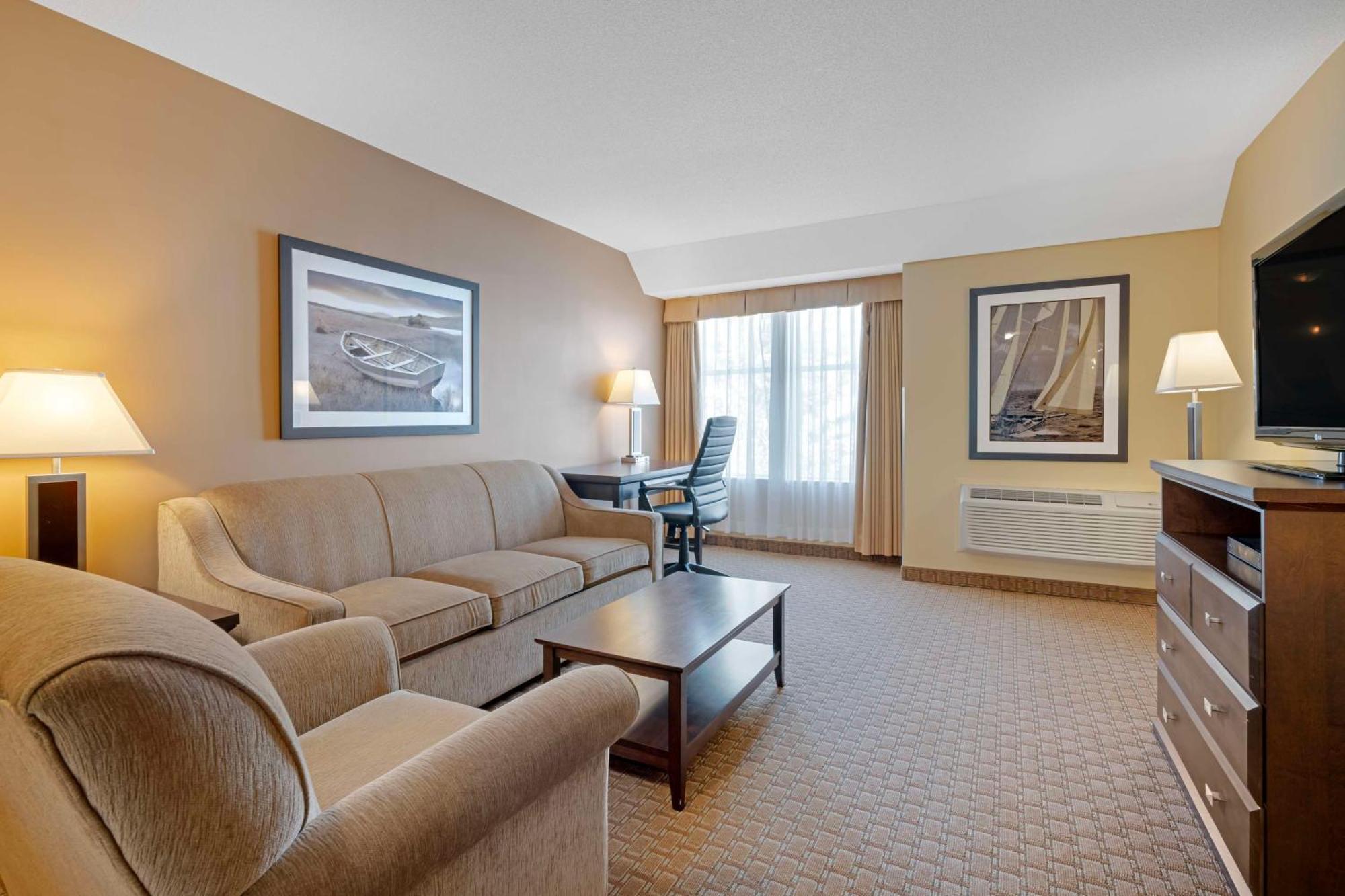 Best Western Plus Emerald Isle Hotel Sidney Exterior foto